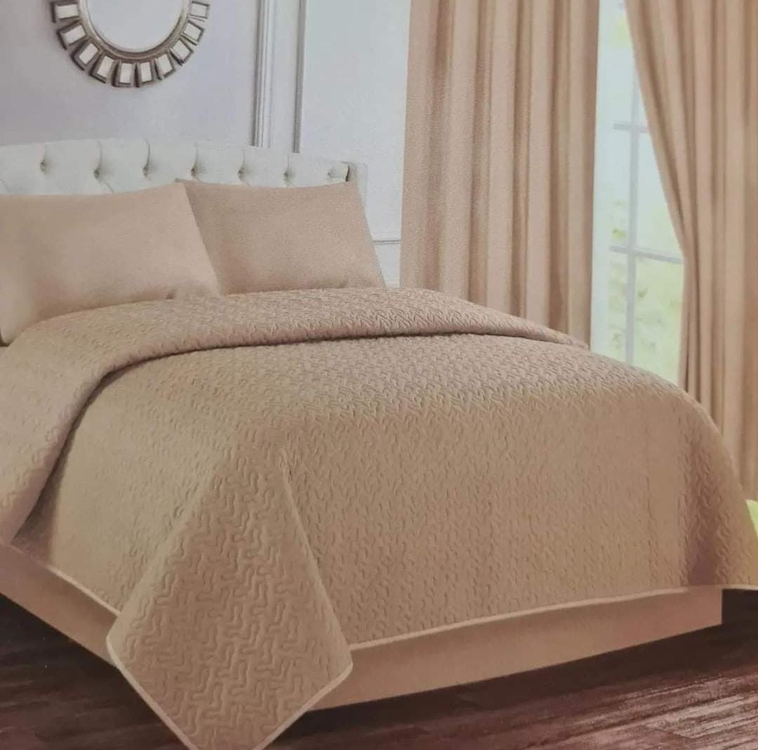 Cubrecama Queen 7 piezas 