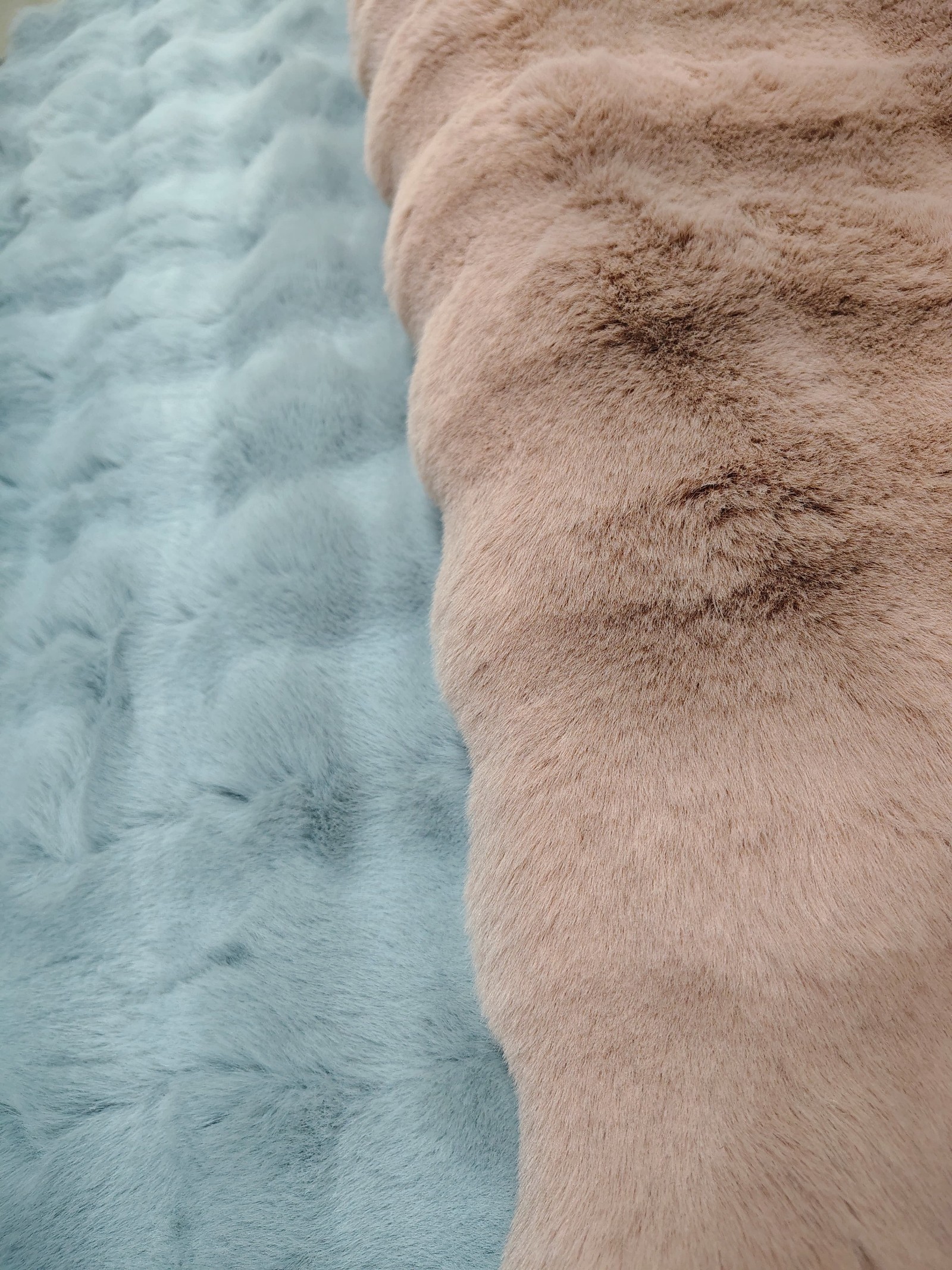 Alfombra trabajada 200x90